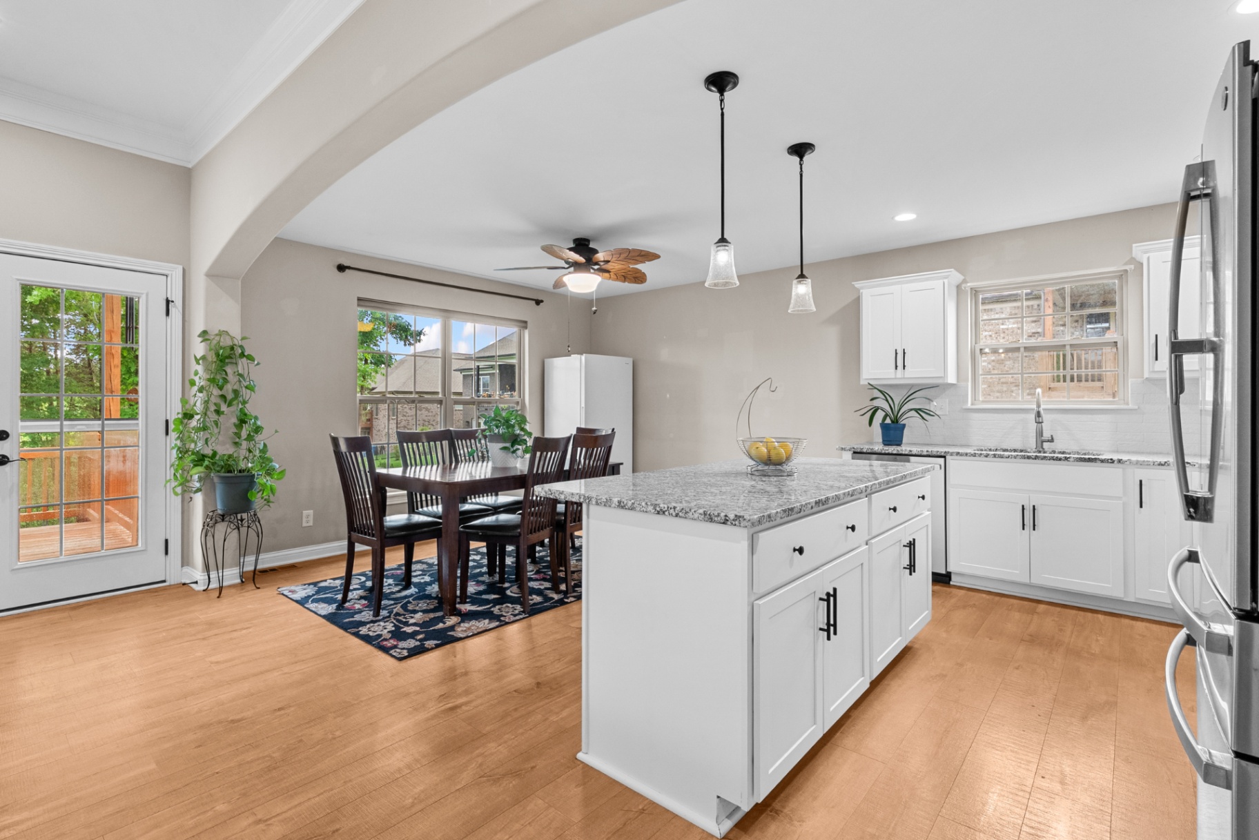 Kitchen and dining area